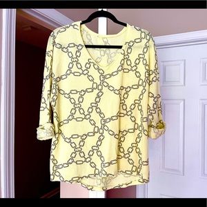 Italian lemon 🍋 color top with silver chains